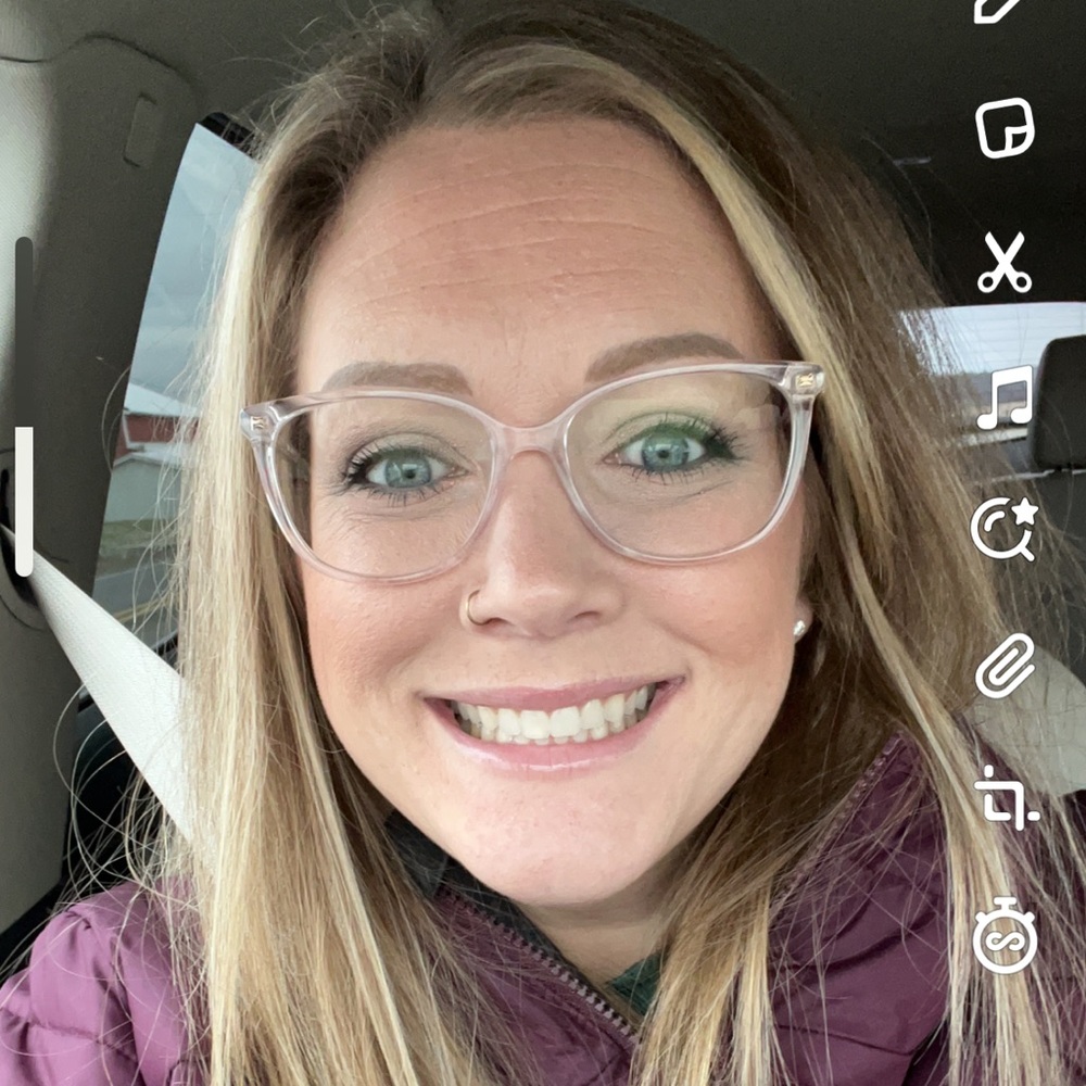 Meet your Posher, Jessica